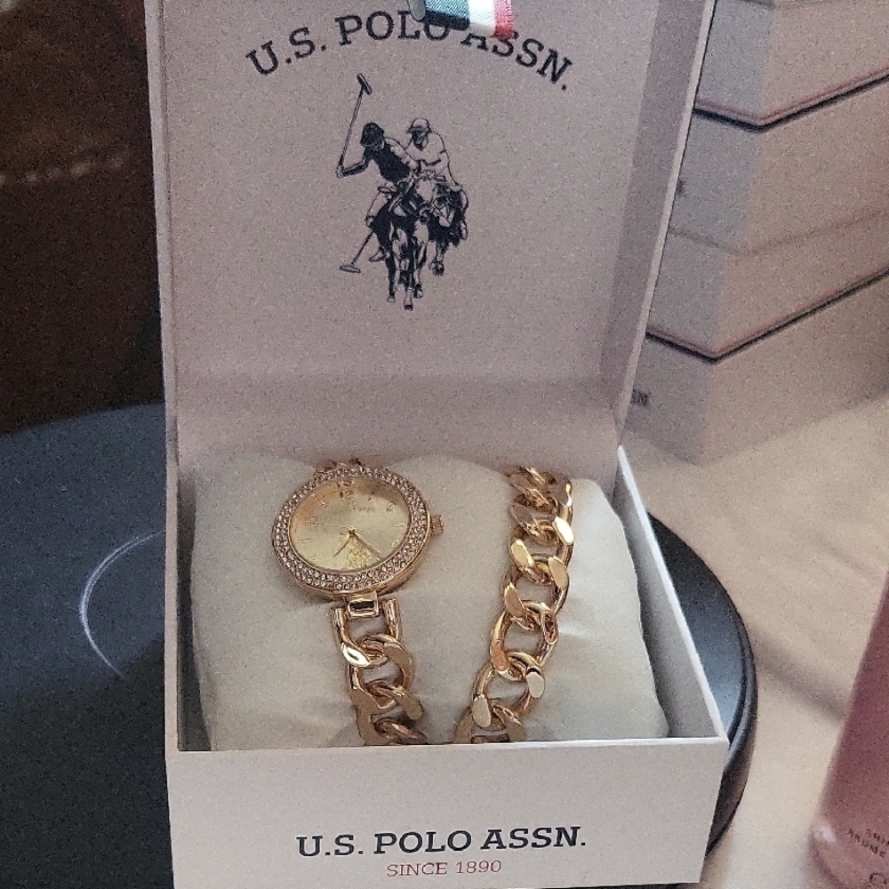 U.S. Polo Assn. Gold Women's Watch and Bracelet Set
